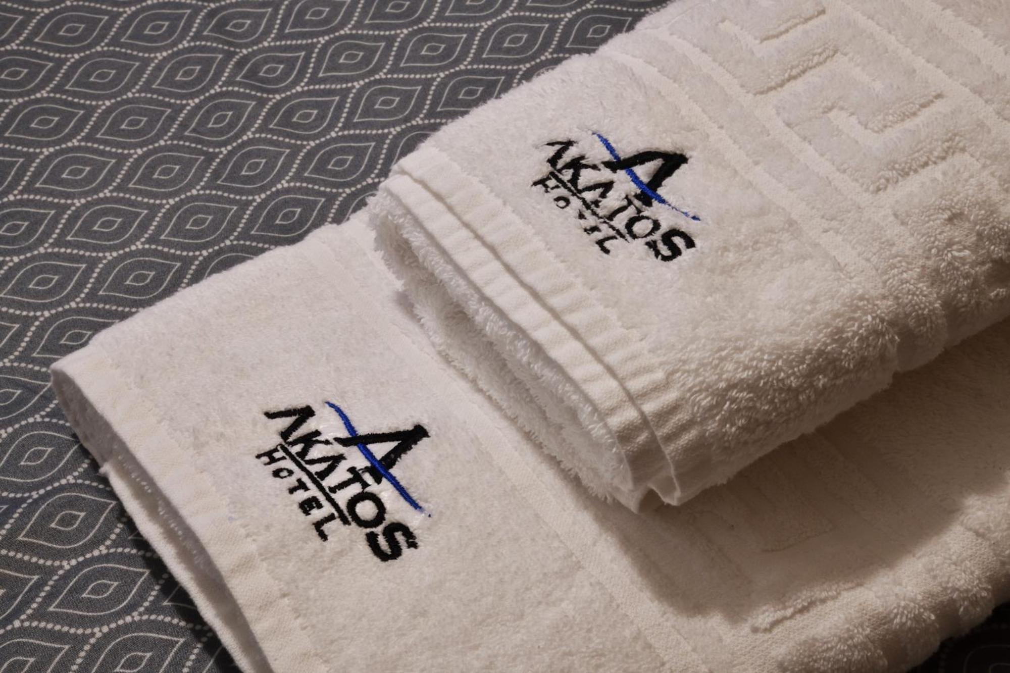 Akatos Hotel Agia Marina Екстериор снимка